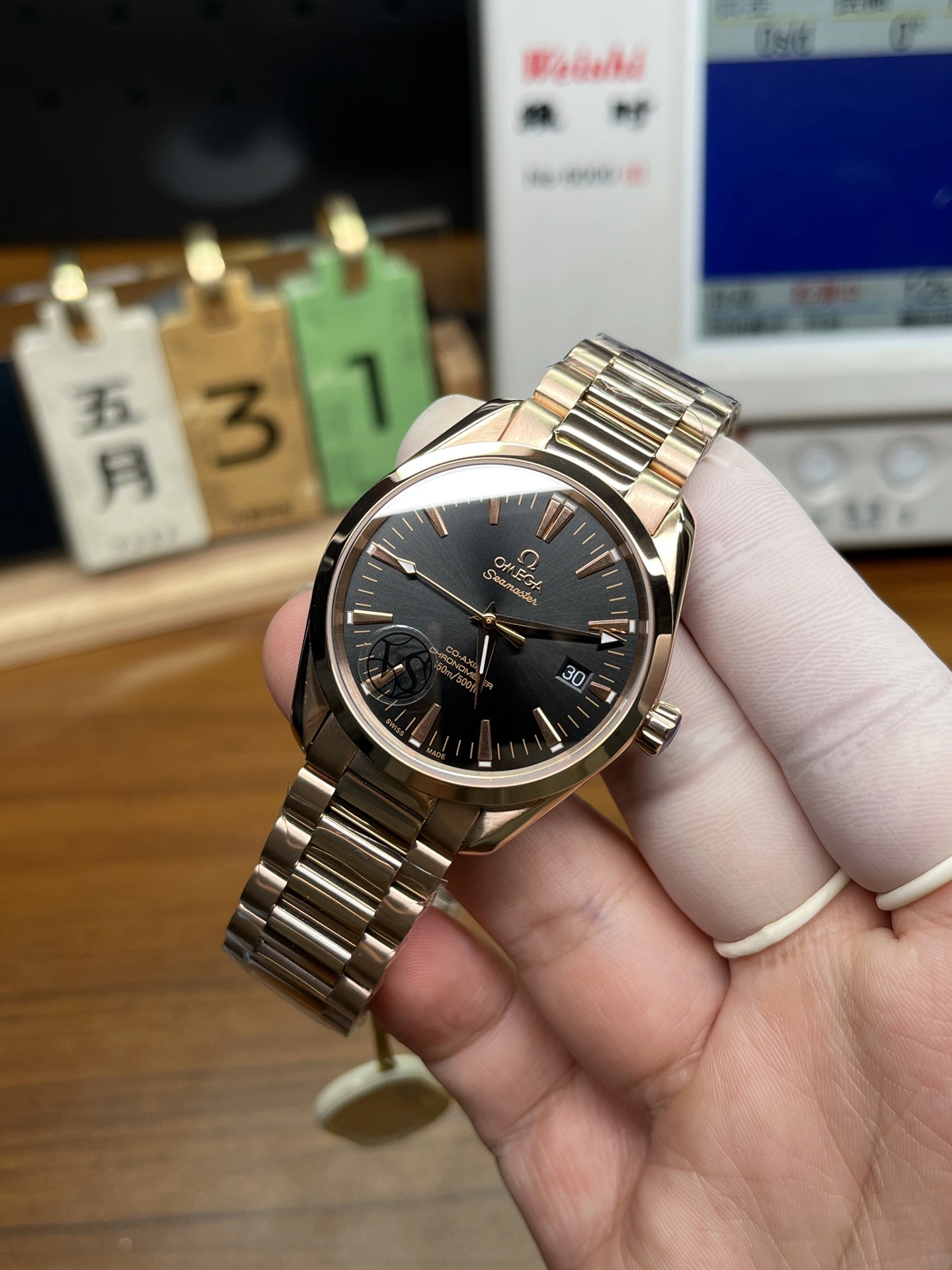 Original CBD Factory Omega Seamaster Aqua Terra 150M 41.5mm Full Red Gold Grey Dial (231.50.42.21.06.002) 1:1 Super Clone – DD8500 Movement 215